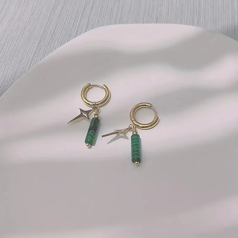 Aretes de piedra azul con estrellas