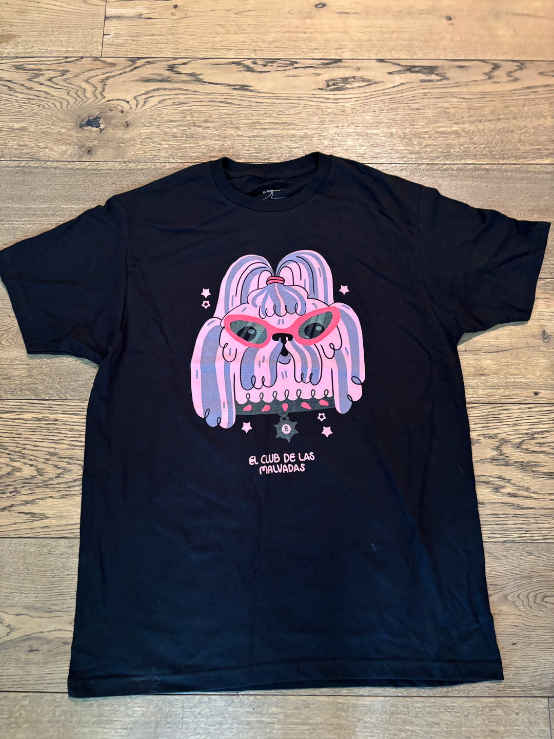 Playera Perrito Rosa Club de las Malvada