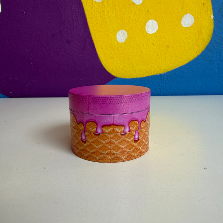 Grinder Pastelitos