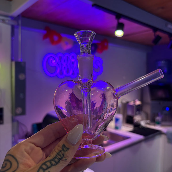 Mini bong corazón